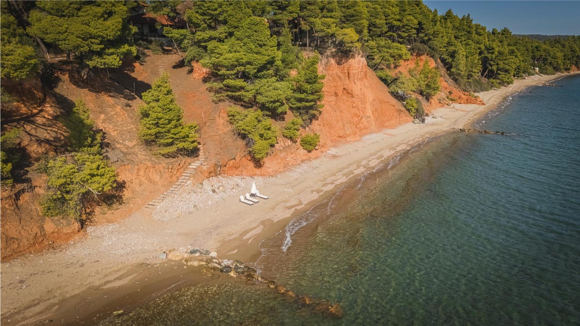 Squirrel Beach Front Villa, Metamorfosi 外观 照片